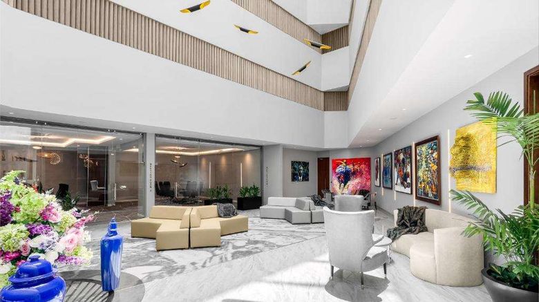 <b>The Art Hotel Lobby</b>. Images powered by <a href="https://iceportal.shijigroup.com/" title="IcePortal" target="_blank">IcePortal</a>.