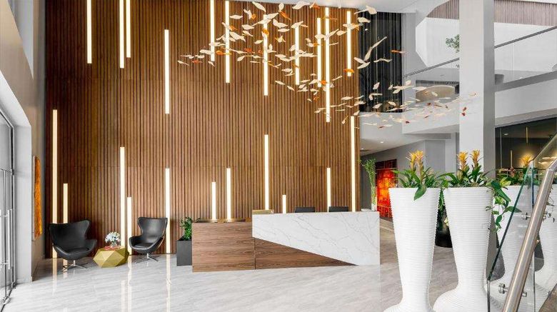 <b>The Art Hotel Lobby</b>. Images powered by <a href="https://iceportal.shijigroup.com/" title="IcePortal" target="_blank">IcePortal</a>.