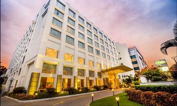 Hotel Radha Regent Bangalore