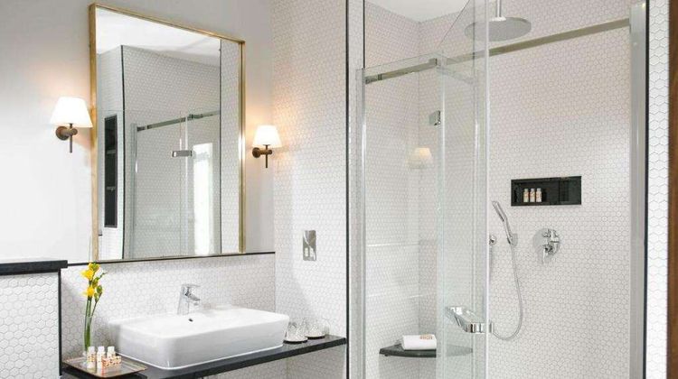 Newpark Hotel Room