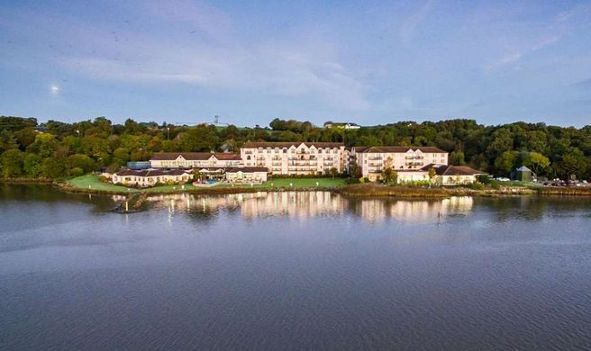 Ferrycarrig Hotel Exterior