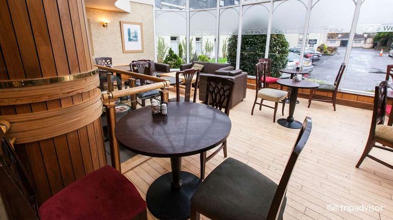 <b>Treacys West County Hotel Restaurant</b>. Images powered by <a href="https://iceportal.shijigroup.com/" title="IcePortal" target="_blank">IcePortal</a>.
