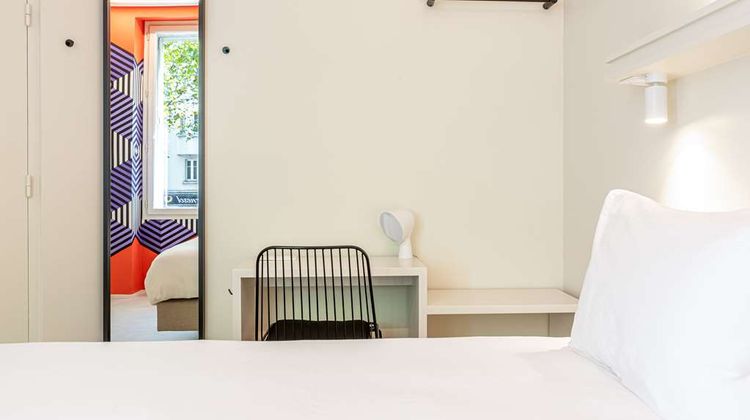 Graphik Montparnasse Hotel Room