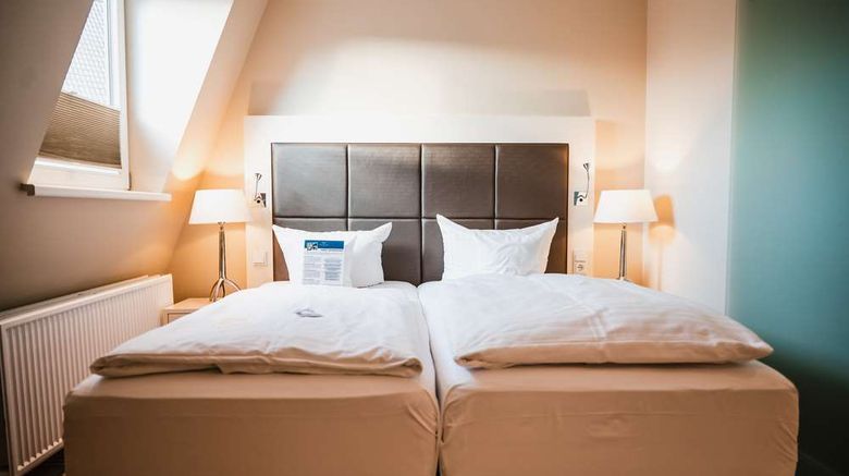 <b>Ringhotel Birke Room</b>. Images powered by <a href="https://iceportal.shijigroup.com/" title="IcePortal" target="_blank">IcePortal</a>.