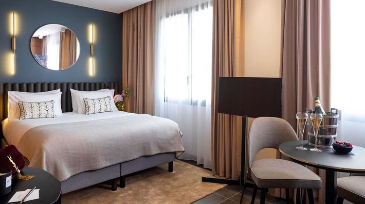 Howard sur Seine Room