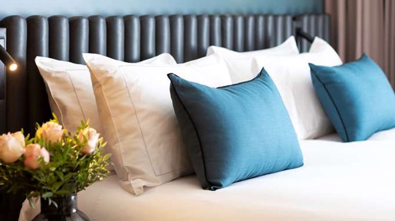 <b>Howard sur Seine Suite</b>. Images powered by <a href="https://iceportal.shijigroup.com/" title="IcePortal" target="_blank">IcePortal</a>.