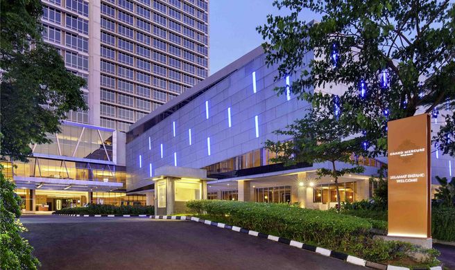 Grand Mercure Solo Baru Exterior