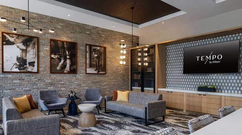 <b>Tempo by Hilton Louisville Downtown NuLu Lobby</b>. Images powered by <a href="https://iceportal.shijigroup.com/" title="IcePortal" target="_blank">IcePortal</a>.