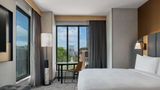 Tempo by Hilton Louisville Downtown NuLu Room