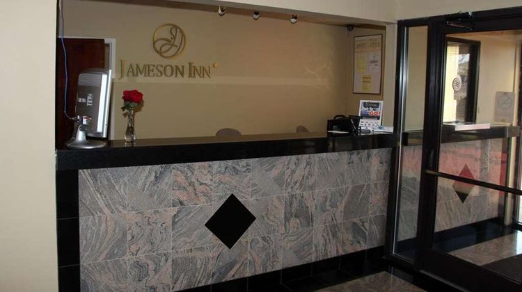 Jameson Inn Conyers Lobby