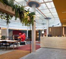 Motto by Hilton Rotterdam Blaak Lobby
