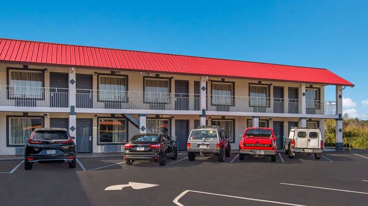 Econo Lodge Exterior