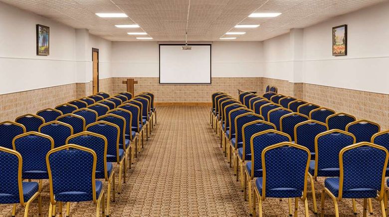 <b>Wyndham Baku Meeting</b>. Images powered by <a href="https://iceportal.shijigroup.com/" title="IcePortal" target="_blank">IcePortal</a>.