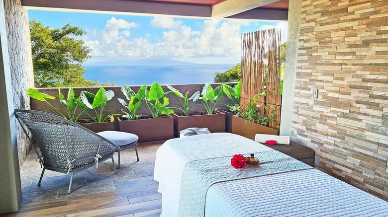 <b>Coulibri Ridge Spa</b>. Images powered by <a href="https://iceportal.shijigroup.com/" title="IcePortal" target="_blank">IcePortal</a>.