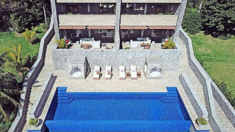 <b>Coulibri Ridge Exterior</b>. Images powered by <a href="https://iceportal.shijigroup.com/" title="IcePortal" target="_blank">IcePortal</a>.