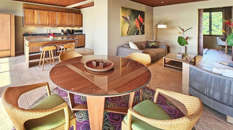 <b>Coulibri Ridge Suite</b>. Images powered by <a href="https://iceportal.shijigroup.com/" title="IcePortal" target="_blank">IcePortal</a>.