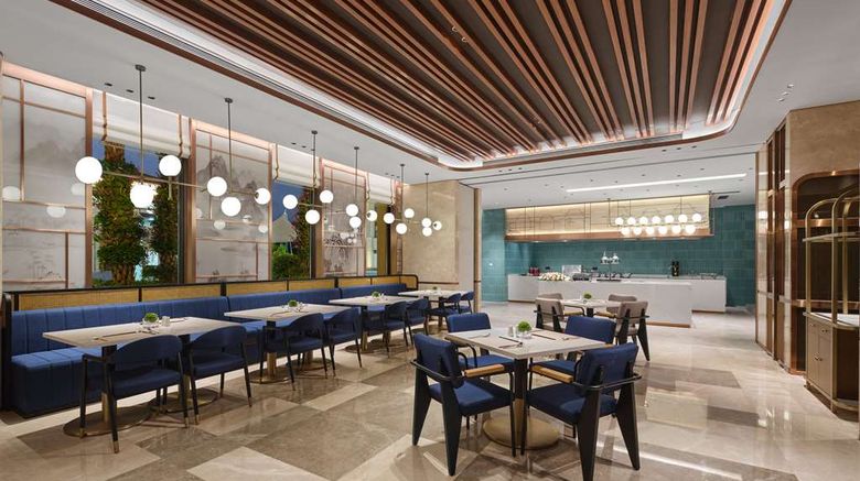 <b>Hilton Garden Inn North Railway Station Restaurant</b>. Images powered by <a href="https://iceportal.shijigroup.com/" title="IcePortal" target="_blank">IcePortal</a>.