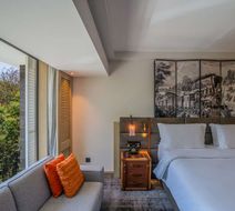 Kwetu Nairobi-Curio Collection by Hilton Room