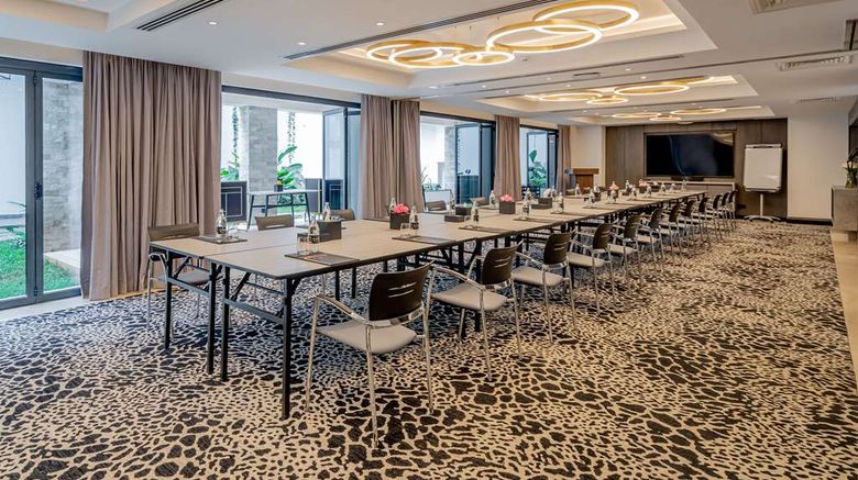 <b>Kwetu Nairobi-Curio Collection by Hilton Meeting</b>. Images powered by <a href="https://iceportal.shijigroup.com/" title="IcePortal" target="_blank">IcePortal</a>.