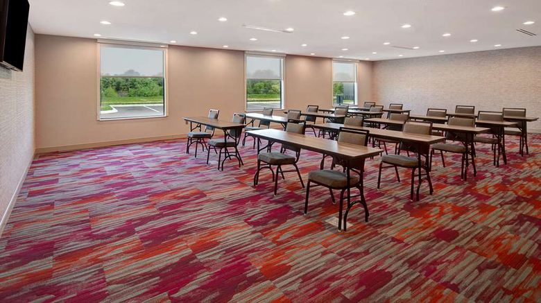 <b>Home2 Suites by Hilton Louisville South Meeting</b>. Images powered by <a href="https://iceportal.shijigroup.com/" title="IcePortal" target="_blank">IcePortal</a>.