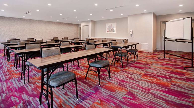 <b>Home2 Suites by Hilton Louisville South Meeting</b>. Images powered by <a href="https://iceportal.shijigroup.com/" title="IcePortal" target="_blank">IcePortal</a>.