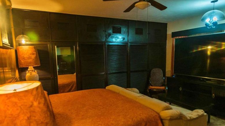 <b>VillaBlanca Garden Beach Hotel Room</b>. Images powered by <a href="https://iceportal.shijigroup.com/" title="IcePortal" target="_blank">IcePortal</a>.