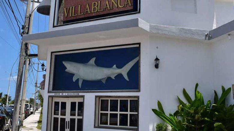 <b>VillaBlanca Garden Beach Hotel Exterior</b>. Images powered by <a href="https://iceportal.shijigroup.com/" title="IcePortal" target="_blank">IcePortal</a>.