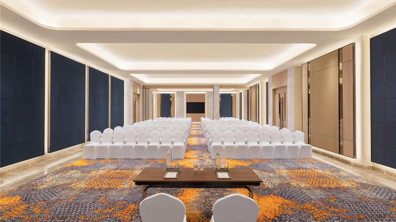 <b>Hilton Garden Inn Surat City Centre Meeting</b>. Images powered by <a href="https://iceportal.shijigroup.com/" title="IcePortal" target="_blank">IcePortal</a>.