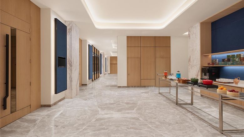 <b>Hilton Garden Inn Surat City Centre Meeting</b>. Images powered by <a href="https://iceportal.shijigroup.com/" title="IcePortal" target="_blank">IcePortal</a>.