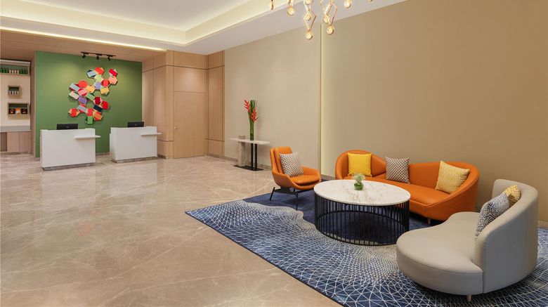 <b>Hilton Garden Inn Surat City Centre Lobby</b>. Images powered by <a href="https://iceportal.shijigroup.com/" title="IcePortal" target="_blank">IcePortal</a>.