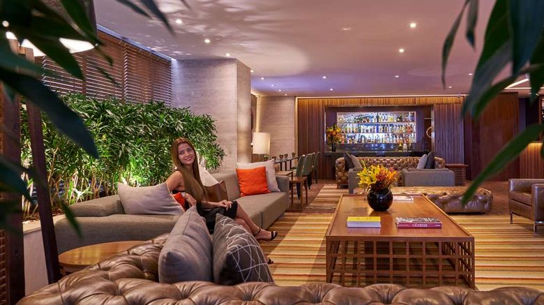 <b>Porto Bay Rio Internacional Hotel Lobby</b>. Images powered by <a href="https://iceportal.shijigroup.com/" title="IcePortal" target="_blank">IcePortal</a>.