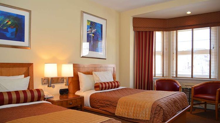 Alexander Inn Room