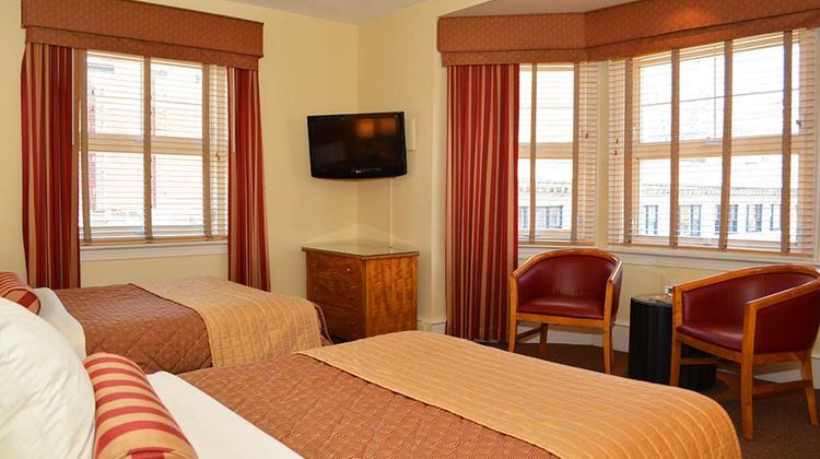 Alexander Inn Room