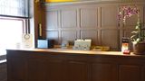 <b>Alexander Inn Lobby</b>. Images powered by <a href="https://iceportal.shijigroup.com/" title="IcePortal" target="_blank">IcePortal</a>.