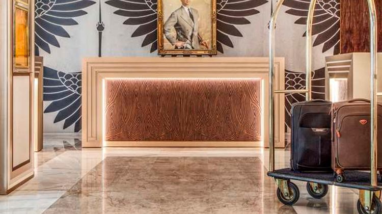 Hotel Bristol Geneve Lobby