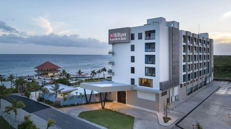 Hilton Garden Inn La Romana Exterior. Images powered by <a href="https://iceportal.shijigroup.com" target="_blank" rel="noopener">Ice Portal</a>.