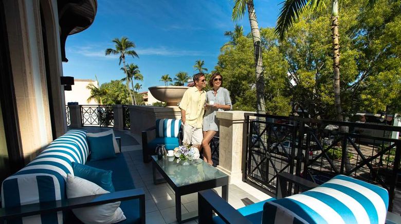 <b>Inn on Fifth Room</b>. Images powered by <a href="https://iceportal.shijigroup.com/" title="IcePortal" target="_blank">IcePortal</a>.