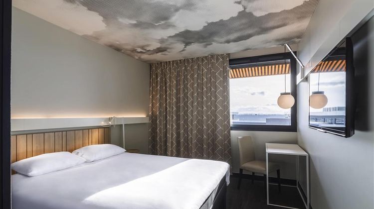 ibis Lyon Meyzieu Room