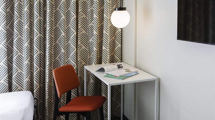 ibis Lyon Meyzieu Room