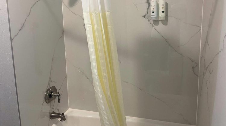 Quality Suites Abilene Mall Area Room