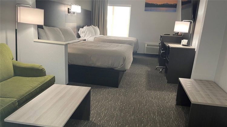 Quality Suites Abilene Mall Area Suite
