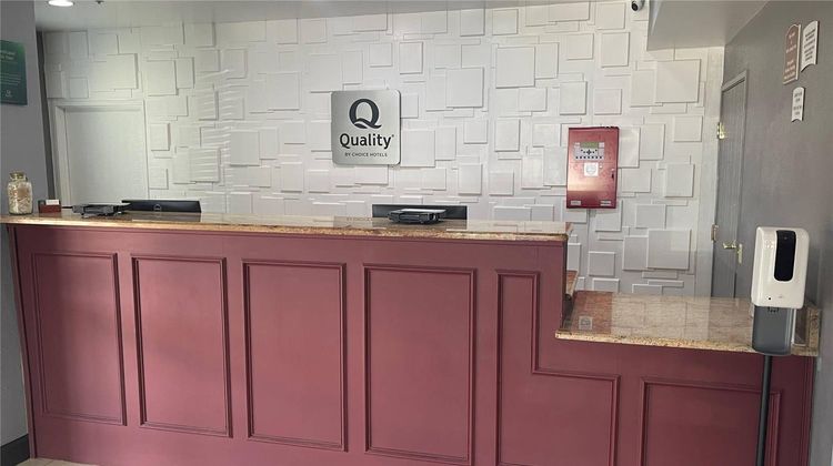 Quality Suites Abilene Mall Area Lobby
