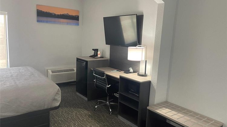 Quality Suites Abilene Mall Area Suite