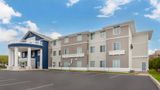 <b>MainStay Suites Exterior</b>. Images powered by <a href="https://iceportal.shijigroup.com/" title="IcePortal" target="_blank">IcePortal</a>.