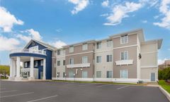 MainStay Suites