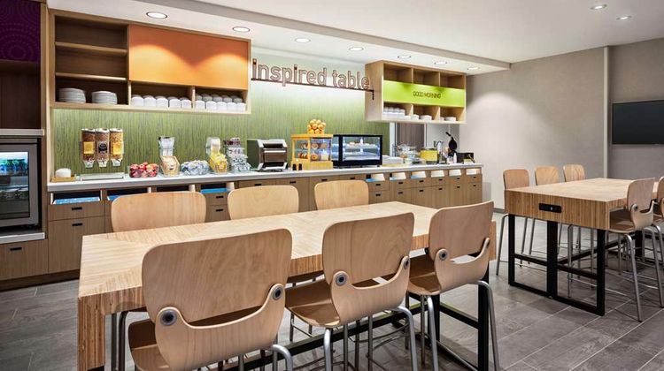 Home2 Suites by Hilton I-25 Central Restaurant