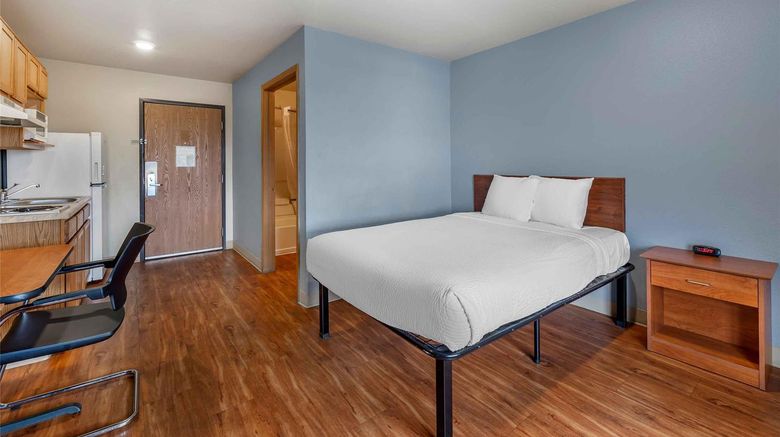 <b>Extended Stay America Select Wichita N Room</b>. Images powered by <a href="https://iceportal.shijigroup.com/" title="IcePortal" target="_blank">IcePortal</a>.
