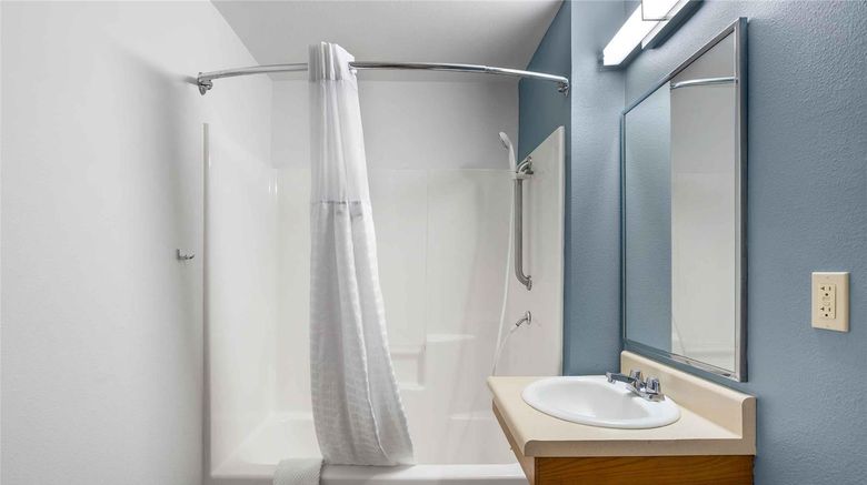 <b>Extended Stay America Select Wichita N Room</b>. Images powered by <a href="https://iceportal.shijigroup.com/" title="IcePortal" target="_blank">IcePortal</a>.