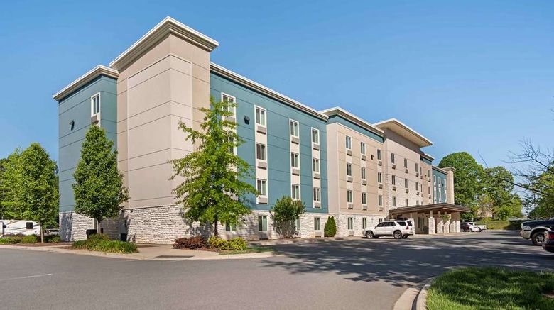 <b>Extended Stay Suites Charlotte Matthews Exterior</b>. Images powered by <a href="https://iceportal.shijigroup.com/" title="IcePortal" target="_blank">IcePortal</a>.