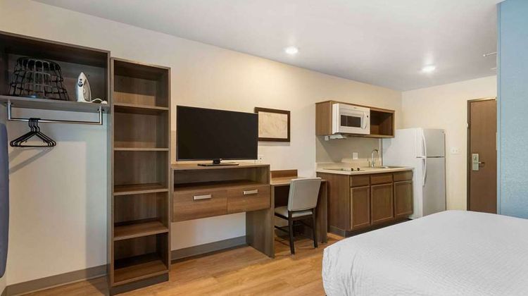 Extended Stay Suites Charlotte Matthews Room
